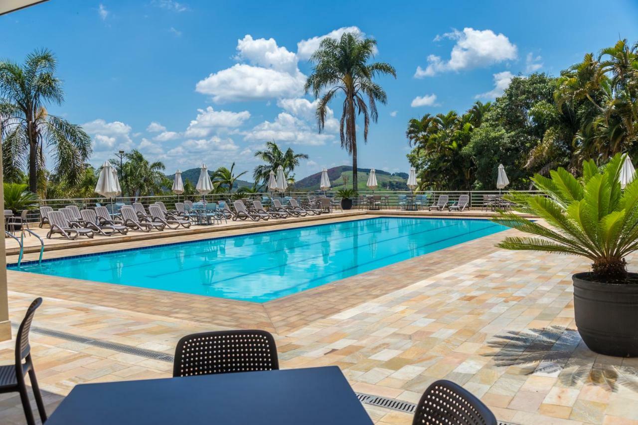 Grand Serra Negra 4*